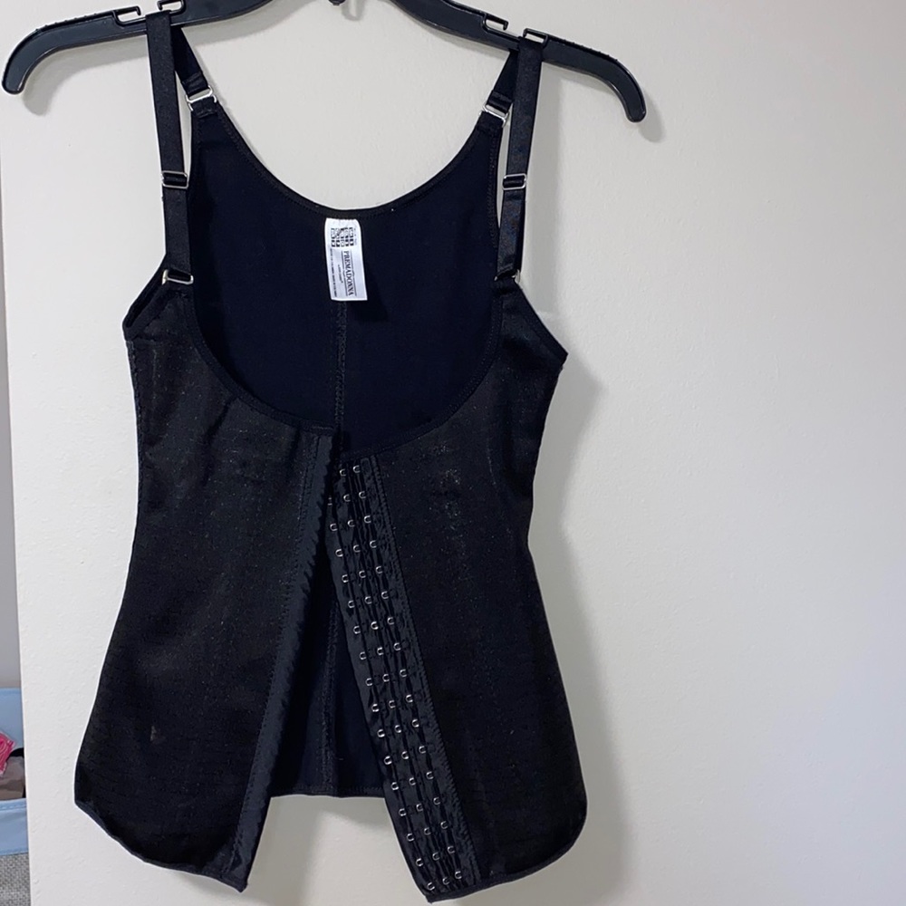 Ann chery waist trainer